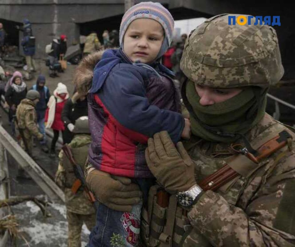 У Курську на агітаційні банери ЗС РФ додали фото українського воїна (ФОТО) - зображення